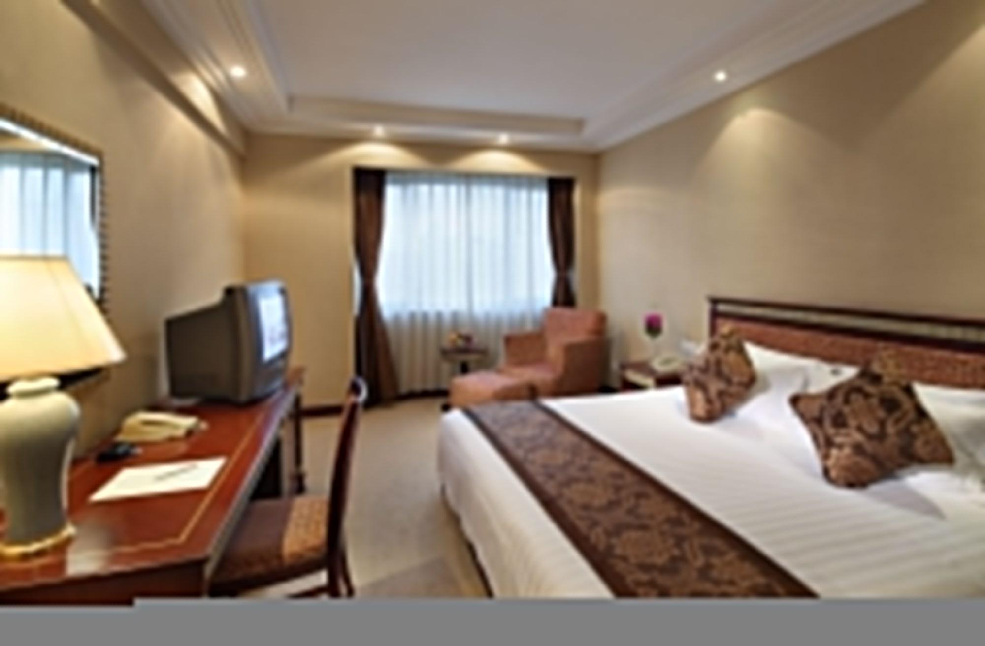 Shanghai Hotel Jin Jiang Екстер'єр фото