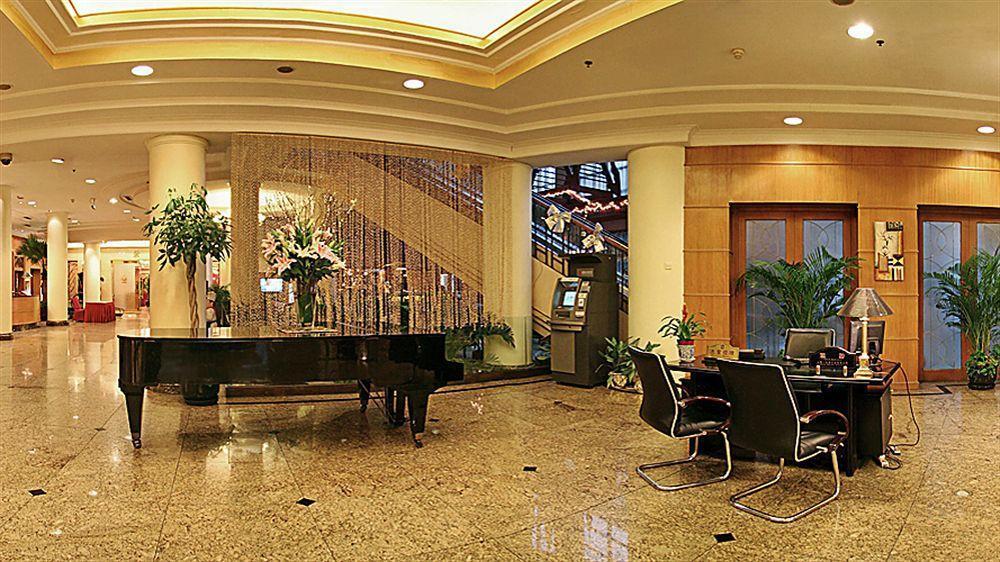 Shanghai Hotel Jin Jiang Екстер'єр фото